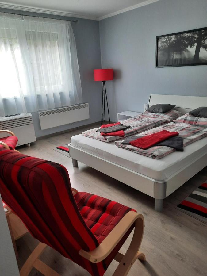 Kodaly Apartman Eger Exterior foto